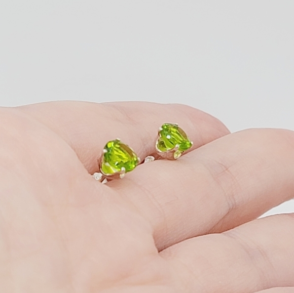 New Green CZ Earrings - Picture 6 of 6